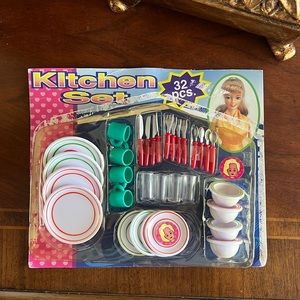Antique Barbie Kitchen set